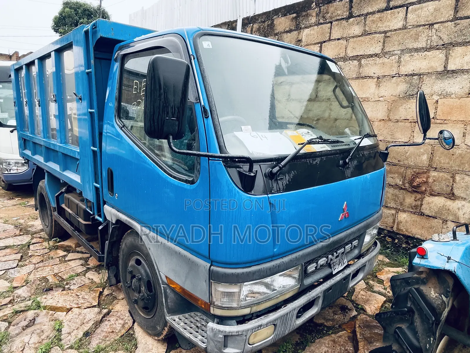 Canter Dumper 2002