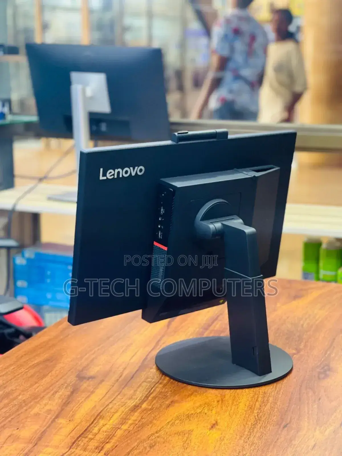 New Lenovo ThinkCentre M900 8GB Intel Core I5 HDD+SSD 500GB