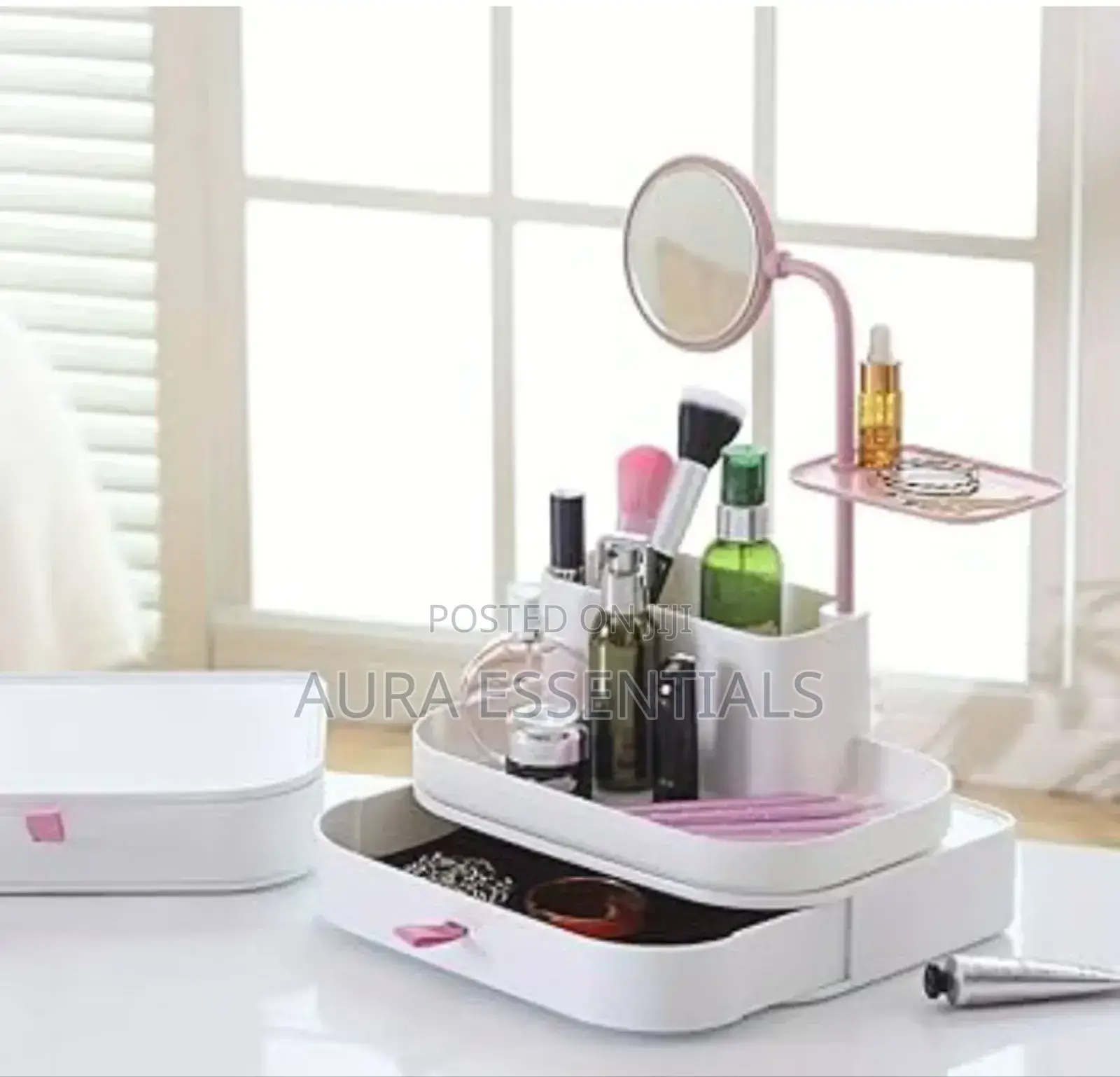 Multifunctional Cosmetics Storage Holder With Makeup Mirror
