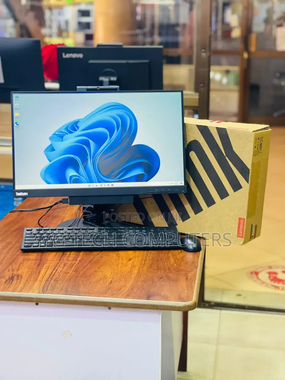 New Lenovo ThinkCentre M900 8GB Intel Core I7 HDD+SSD 500GB