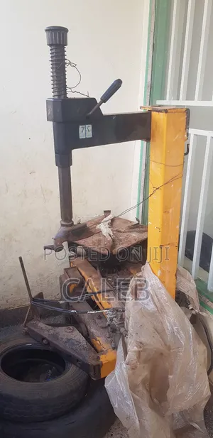 Tyre Machine