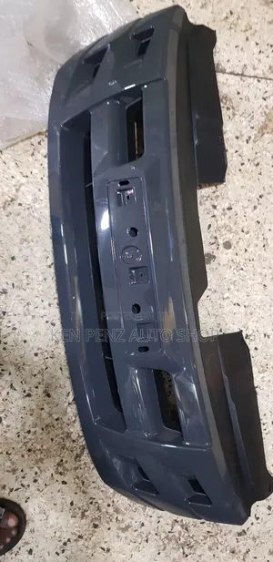 Isuzu Dmax 2012 - 2016 Grill