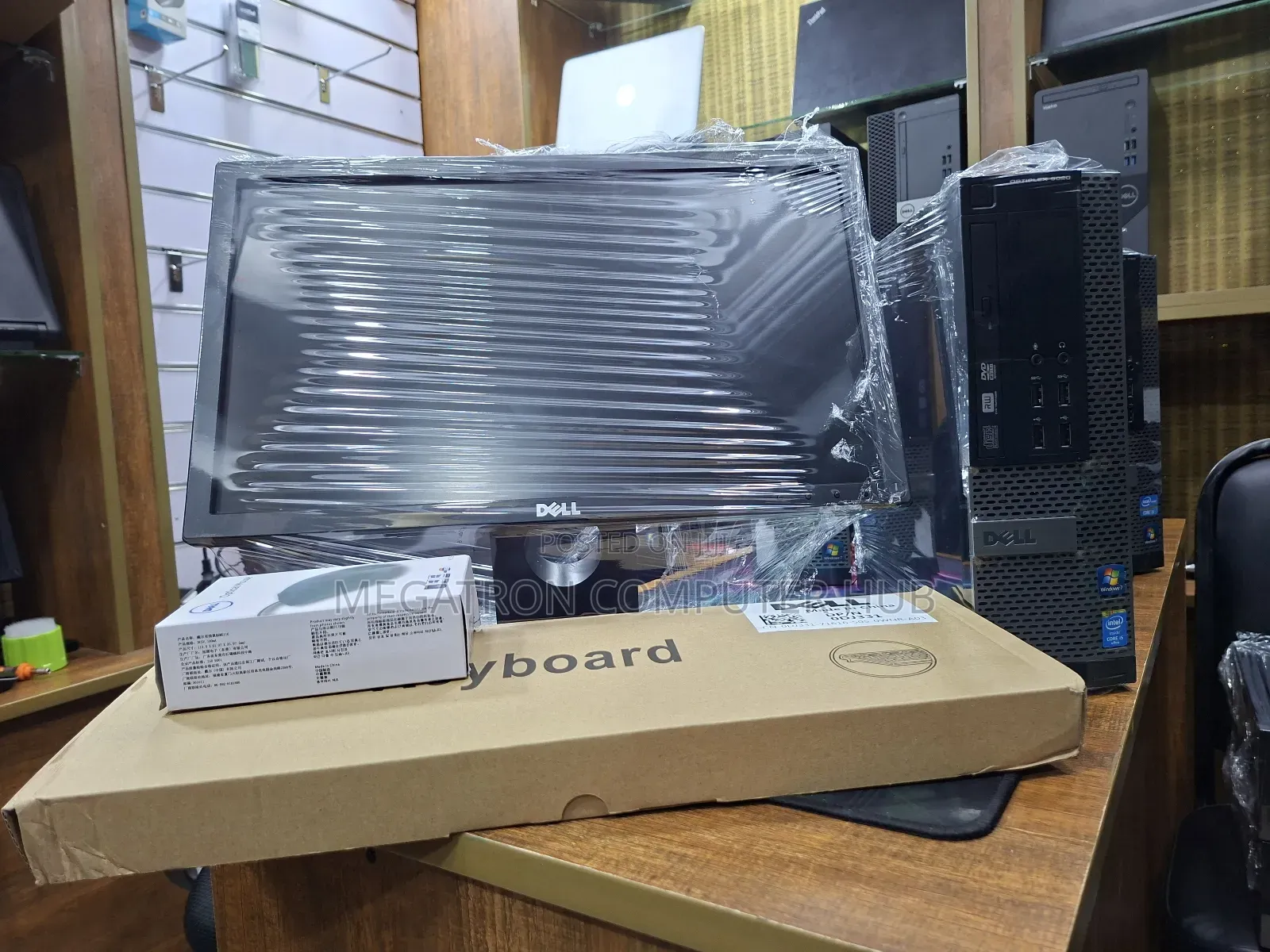 Desktop Computer Dell OptiPlex 390 4GB Intel Core I5 HDD 320GB