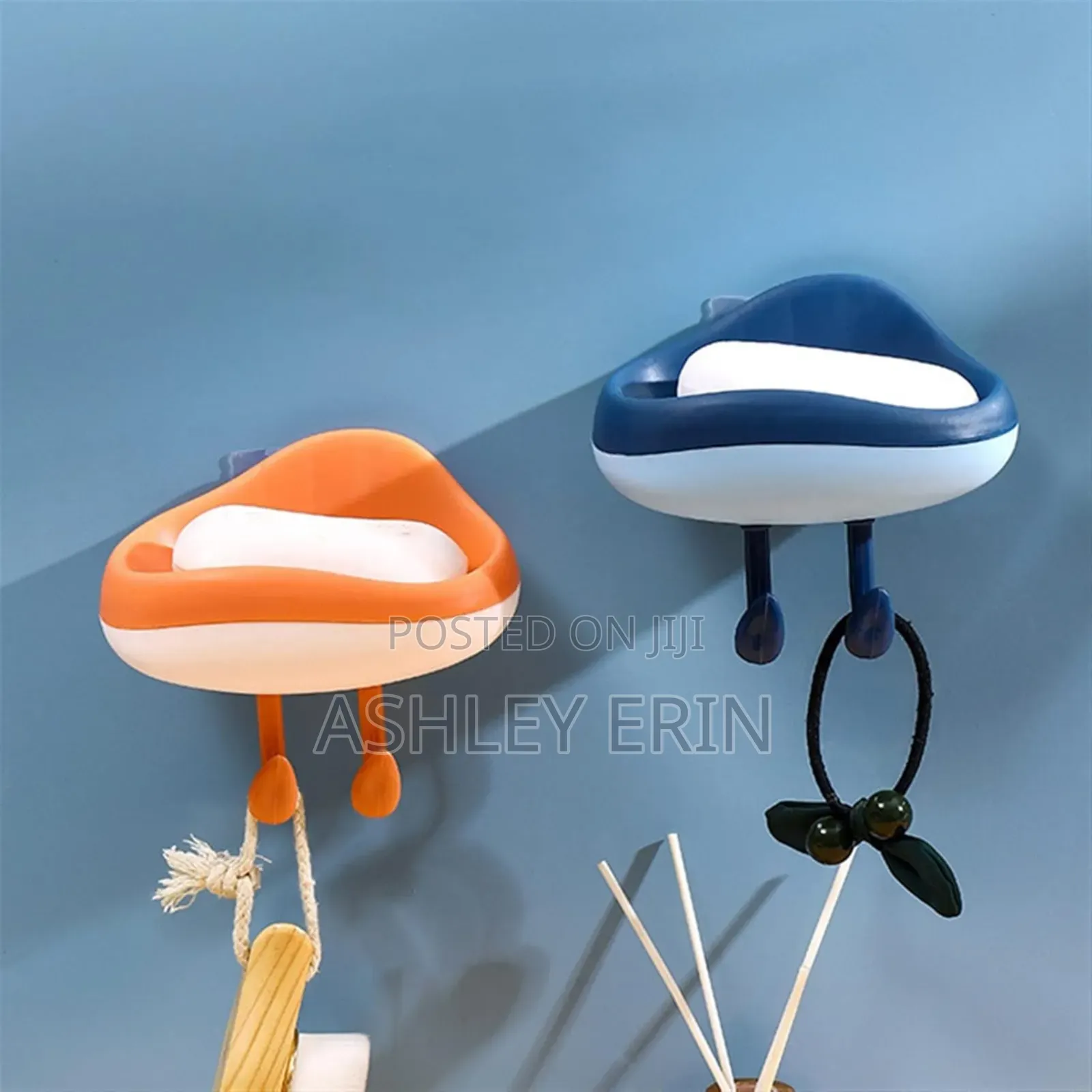 Seld Adhesive Soap Bathroom Soap Holder With Lid