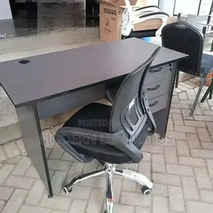 Office Table/ Office Desk/Light Offices Tables/Offices Desks