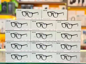 Green Lion" Brand Anti-Blue Light Glasses.