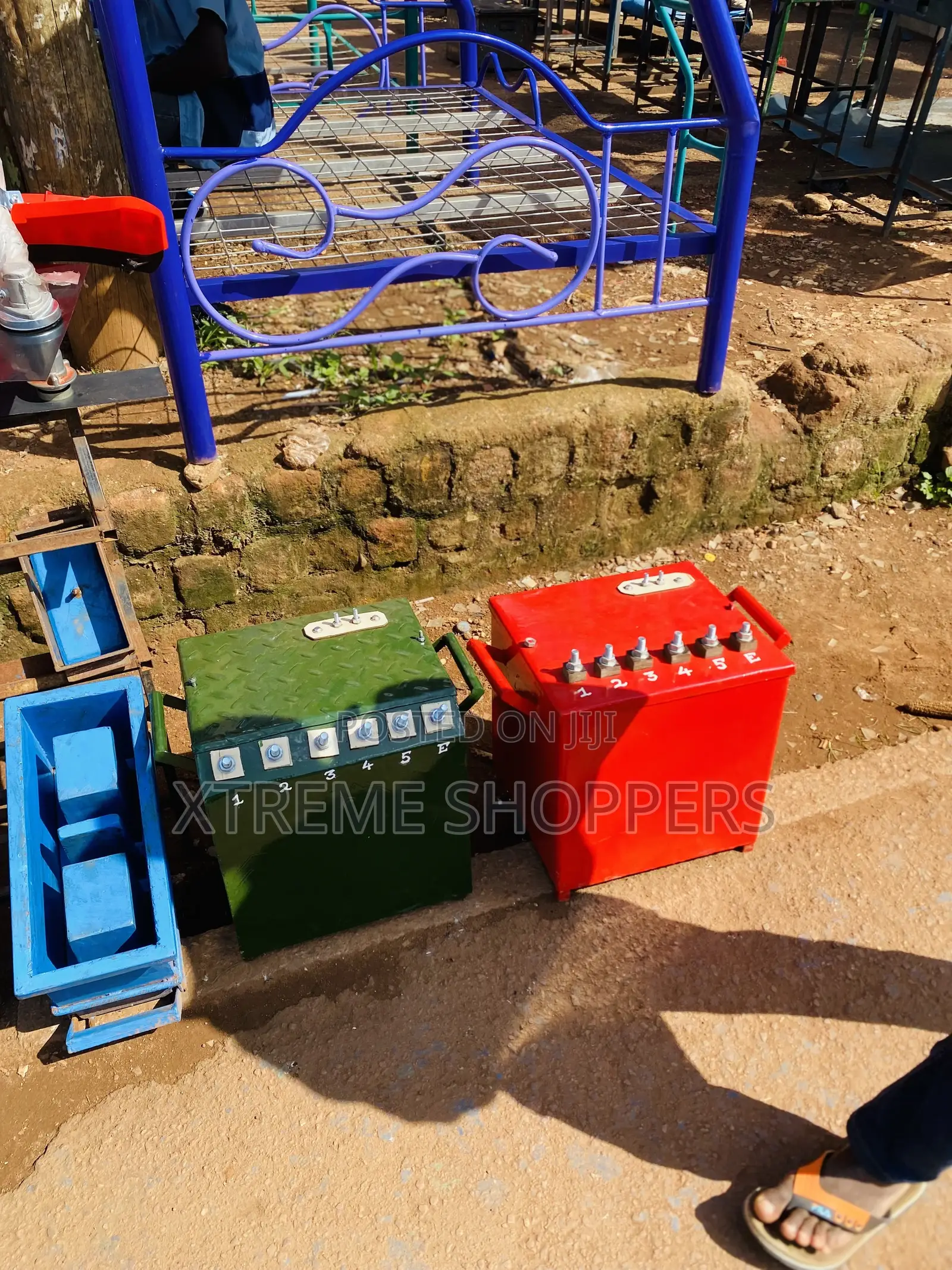 Purely Cooper / Welding Machine 89