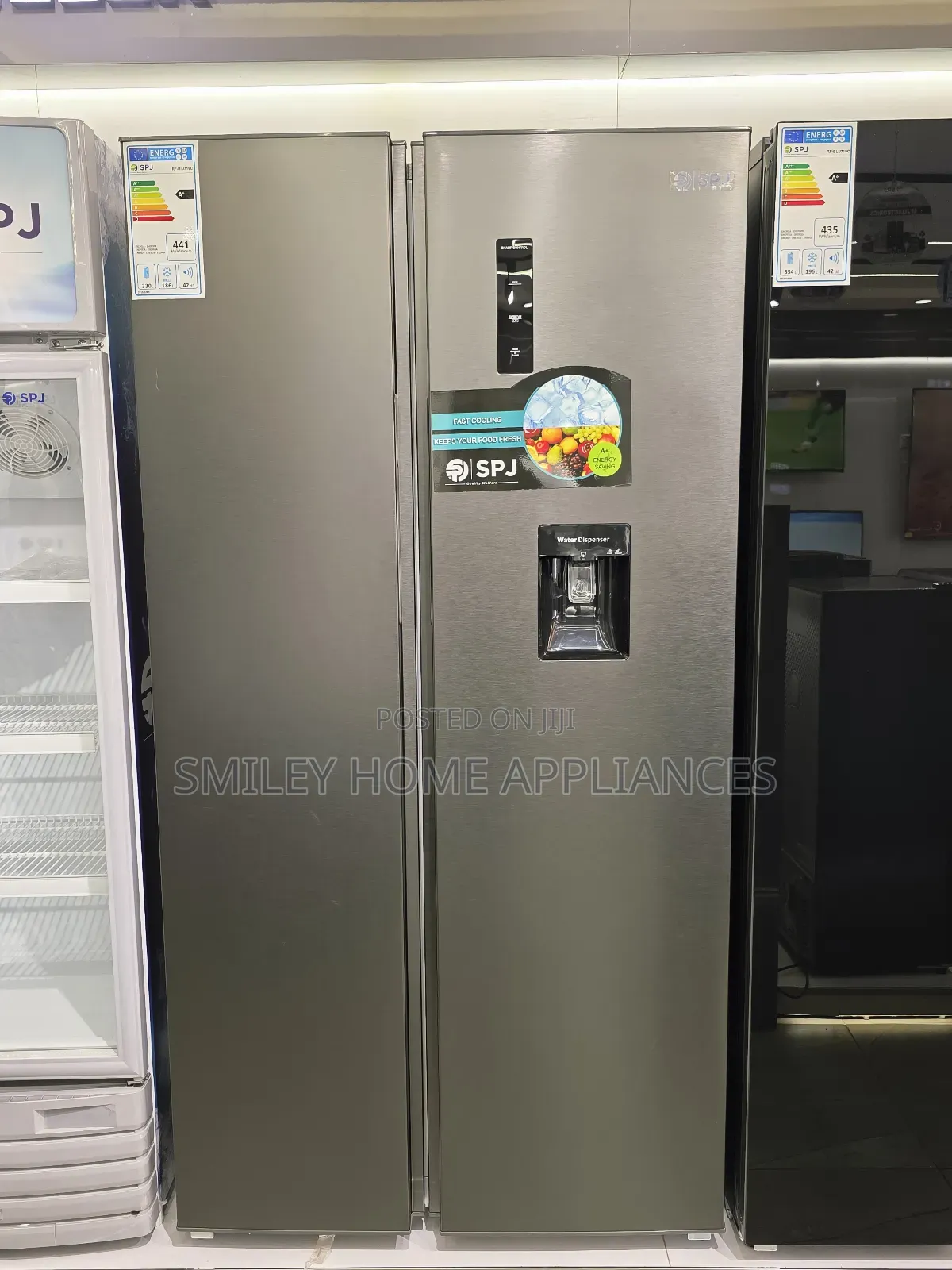 719ltrs SPJ Refrigerator Side by Side With a Water Dispenser