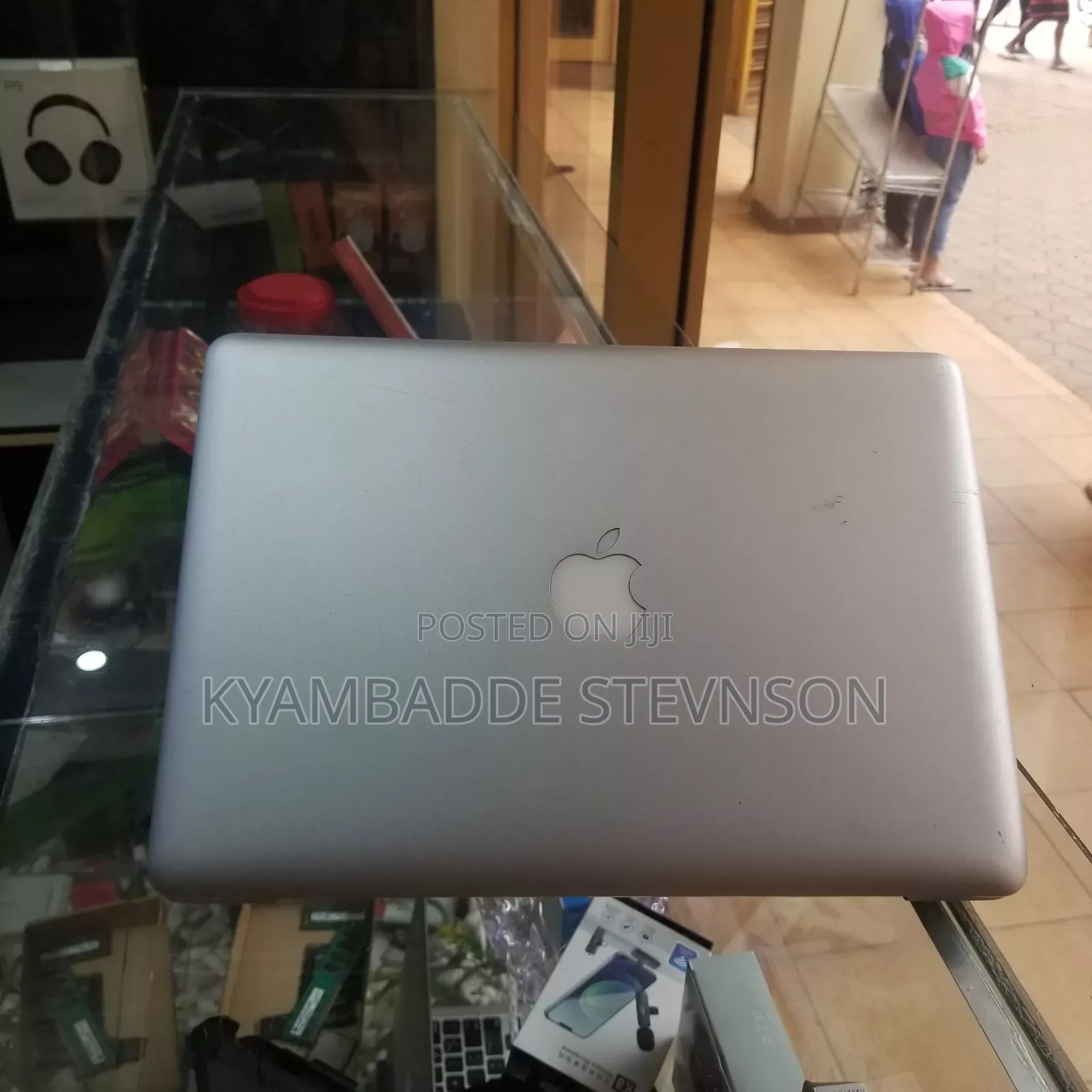 Laptop Apple MacBook 2011 8GB Intel Core I5 HDD 500GB