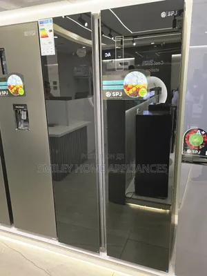 719ltrs Black Mirror Finish SPJ Side by Side Refrigerator