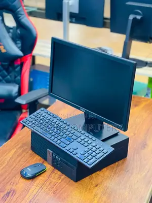 New Desktop Computer Dell OptiPlex 3070 8GB Intel Core I5 HDD 500GB