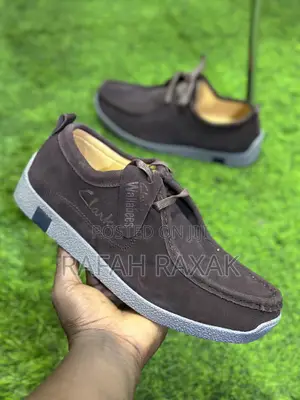 Original Men’S Coffee Brown/Grey Suede Clarks Wallabees