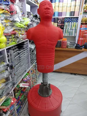 Freestanding Boxing Dummy