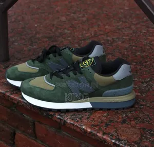 Balance Stone Island Sneakers Dark Green