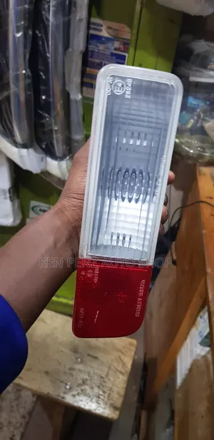 Raer Bumper Reflectors for Mitsubishi Pajero Ordinary