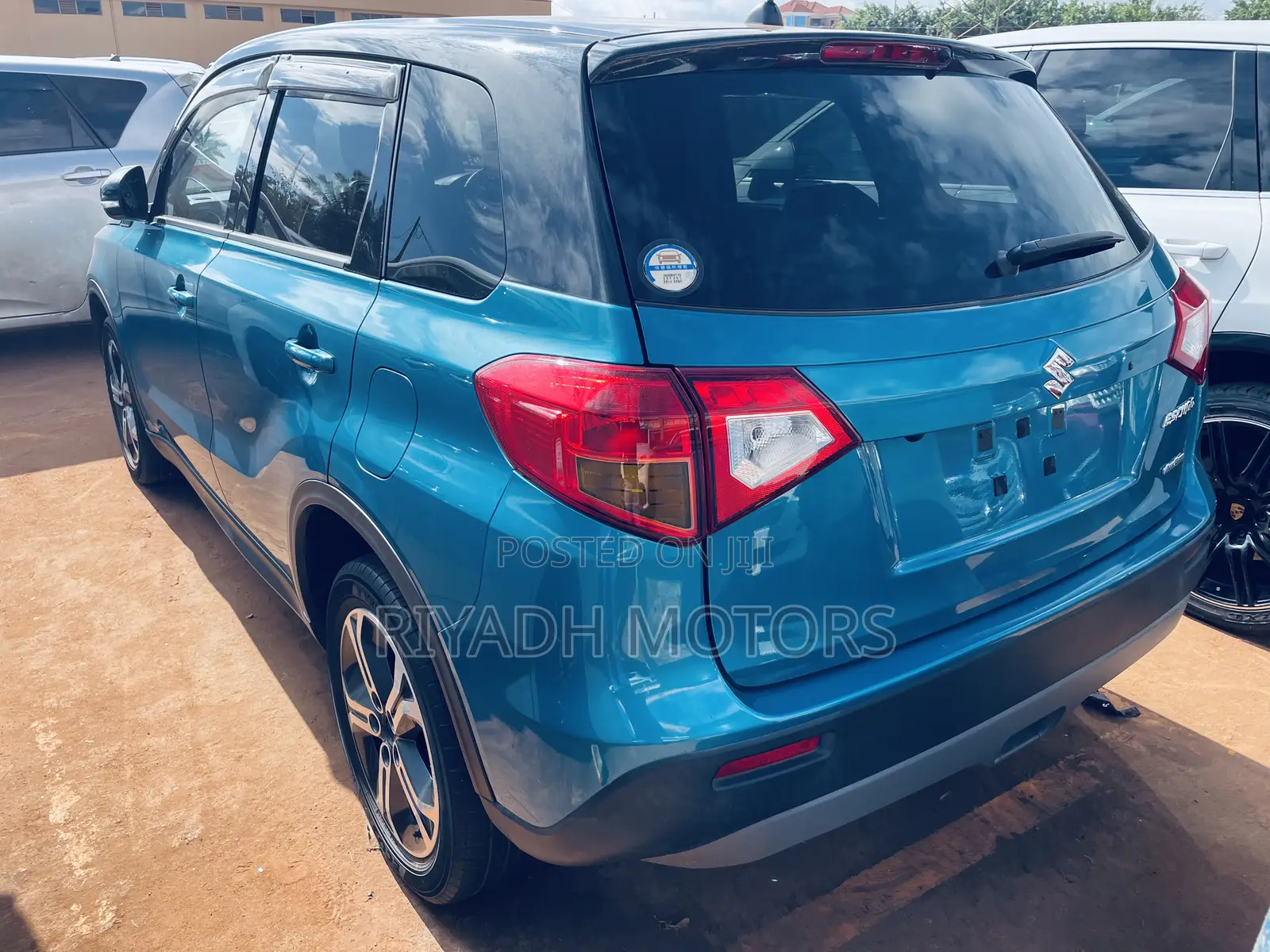 Suzuki Escudo 2017 Blue