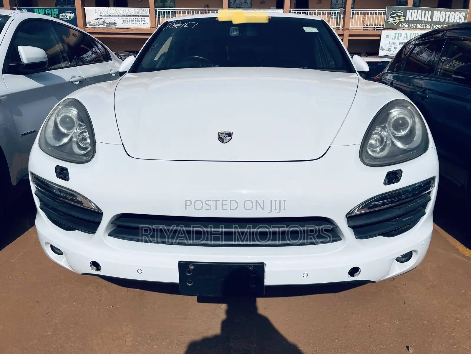 Porsche Cayenne 2012 White