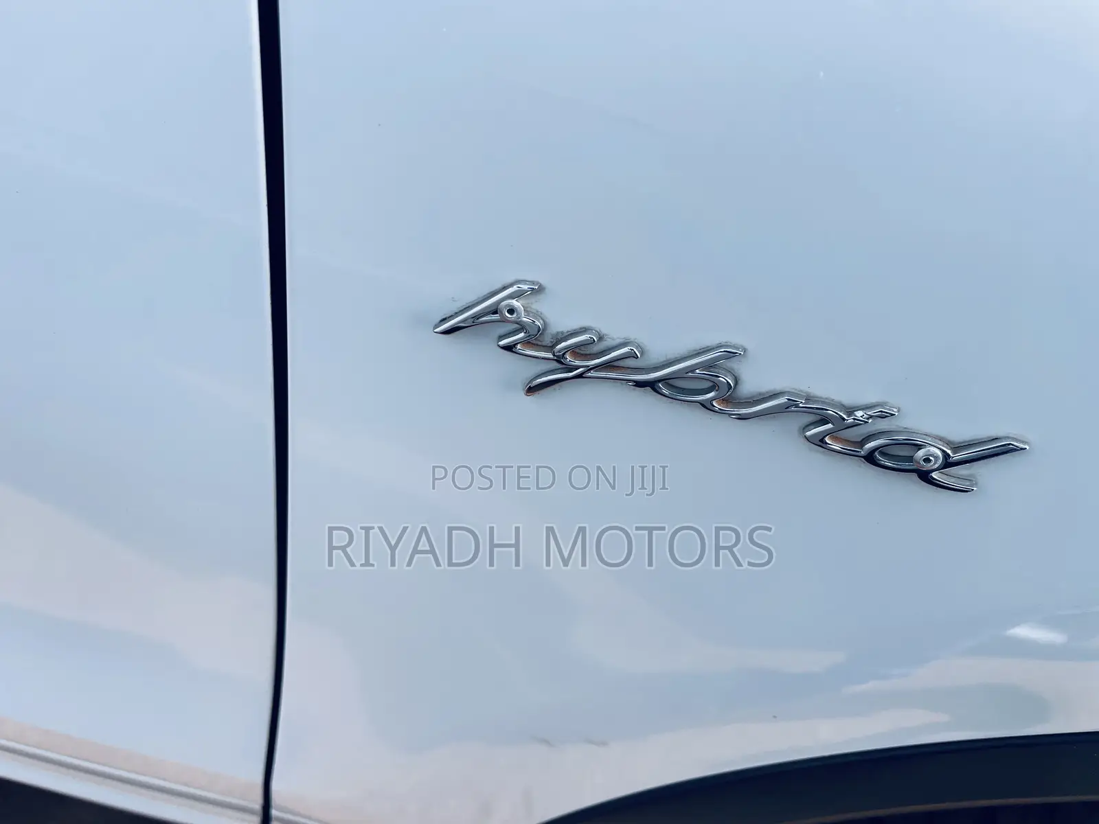 Porsche Cayenne 2012 White