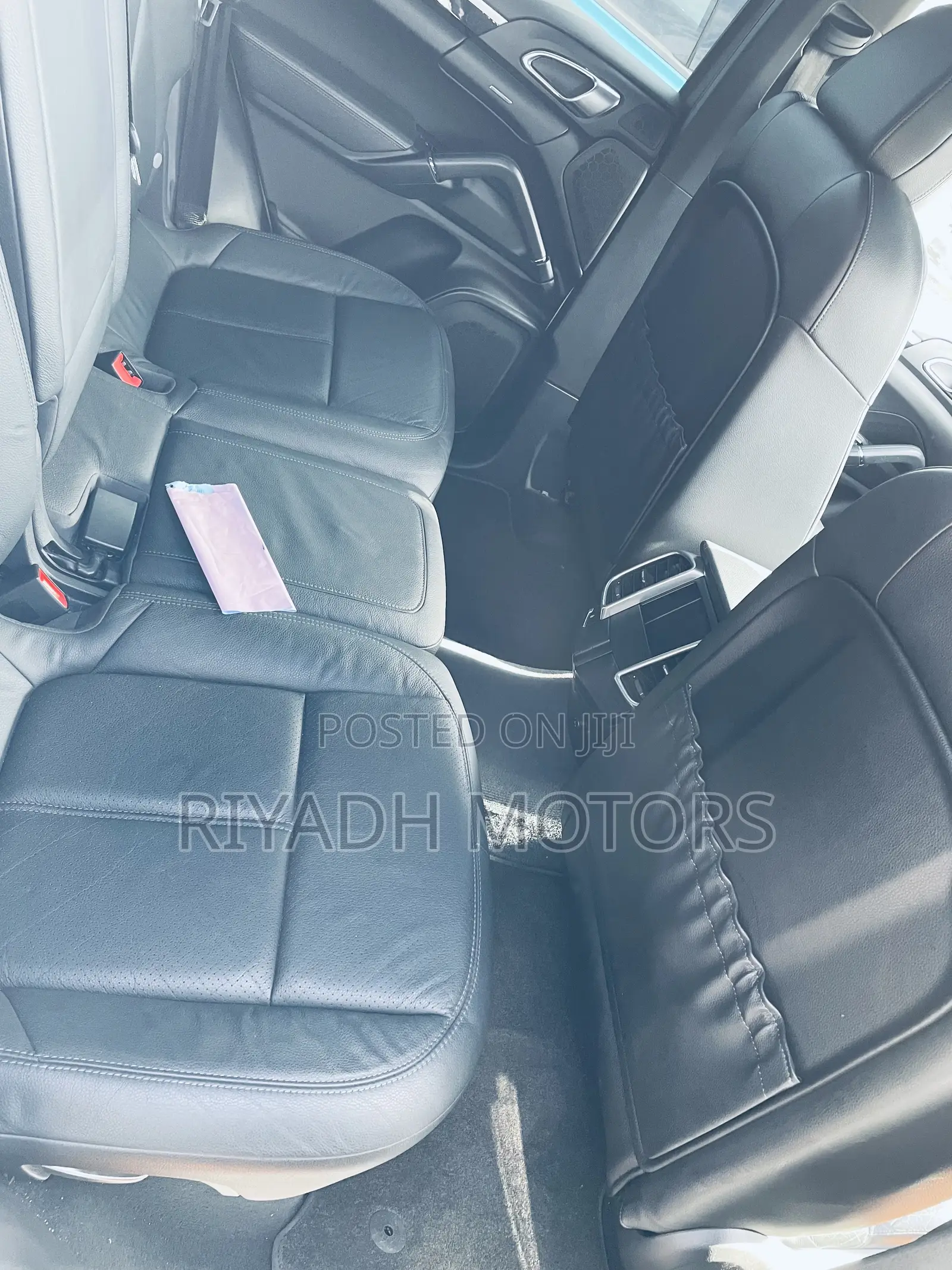 Porsche Cayenne 2012 White