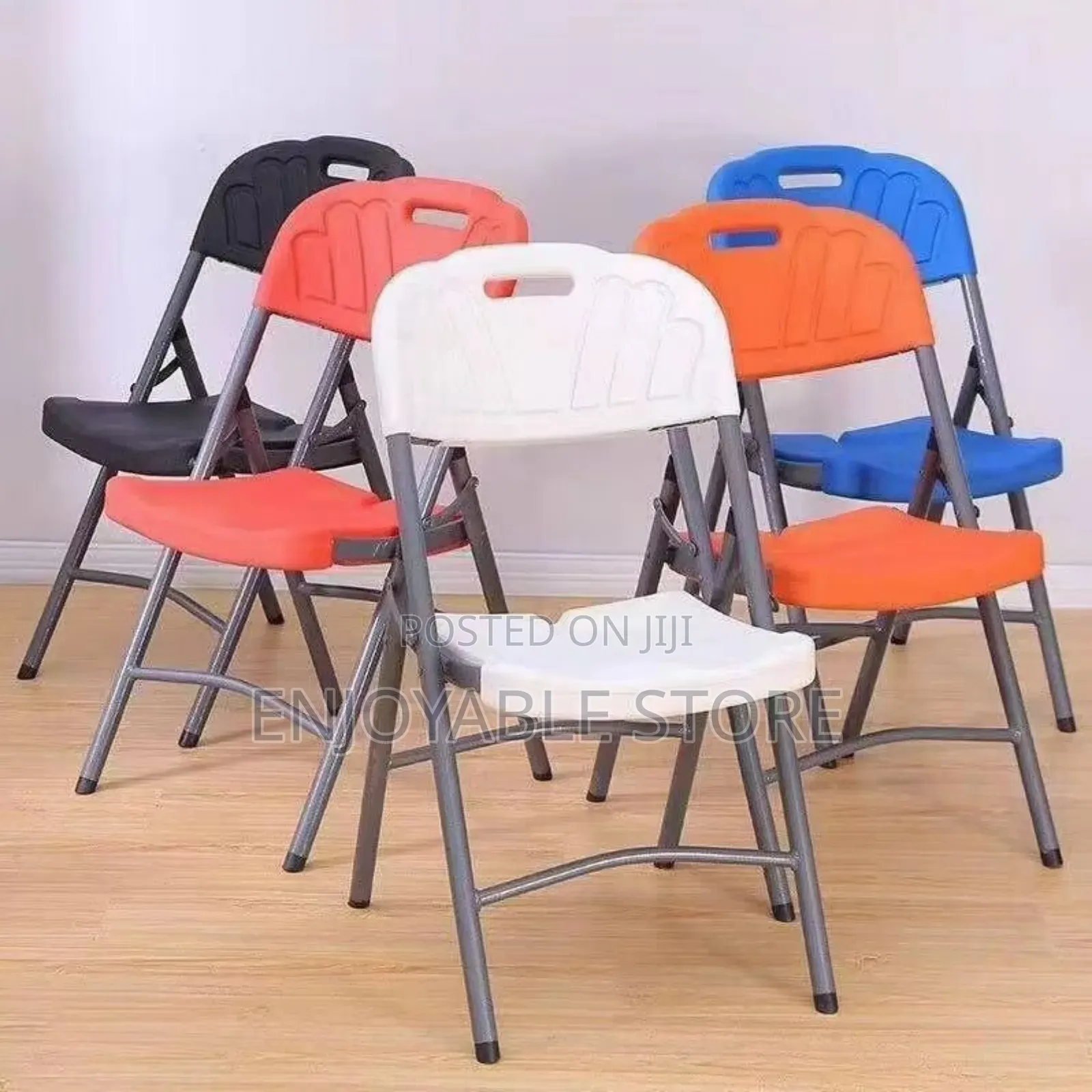 Foldable Chairs Plastic for Dining/Hotels/Garden/Camping