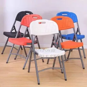 Foldable Chairs Plastic for Dining/Hotels/Garden/Camping