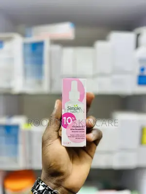 Simple Vitamin 10% B3 Niacinamide Booster Serum