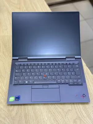 New Laptop Lenovo Thinkpad X1 Yoga 32GB Intel Core I7 SSD 32GB