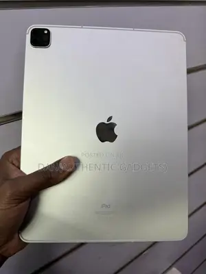 New Apple iPad Pro 12.9 (2022) 2 TB Silver