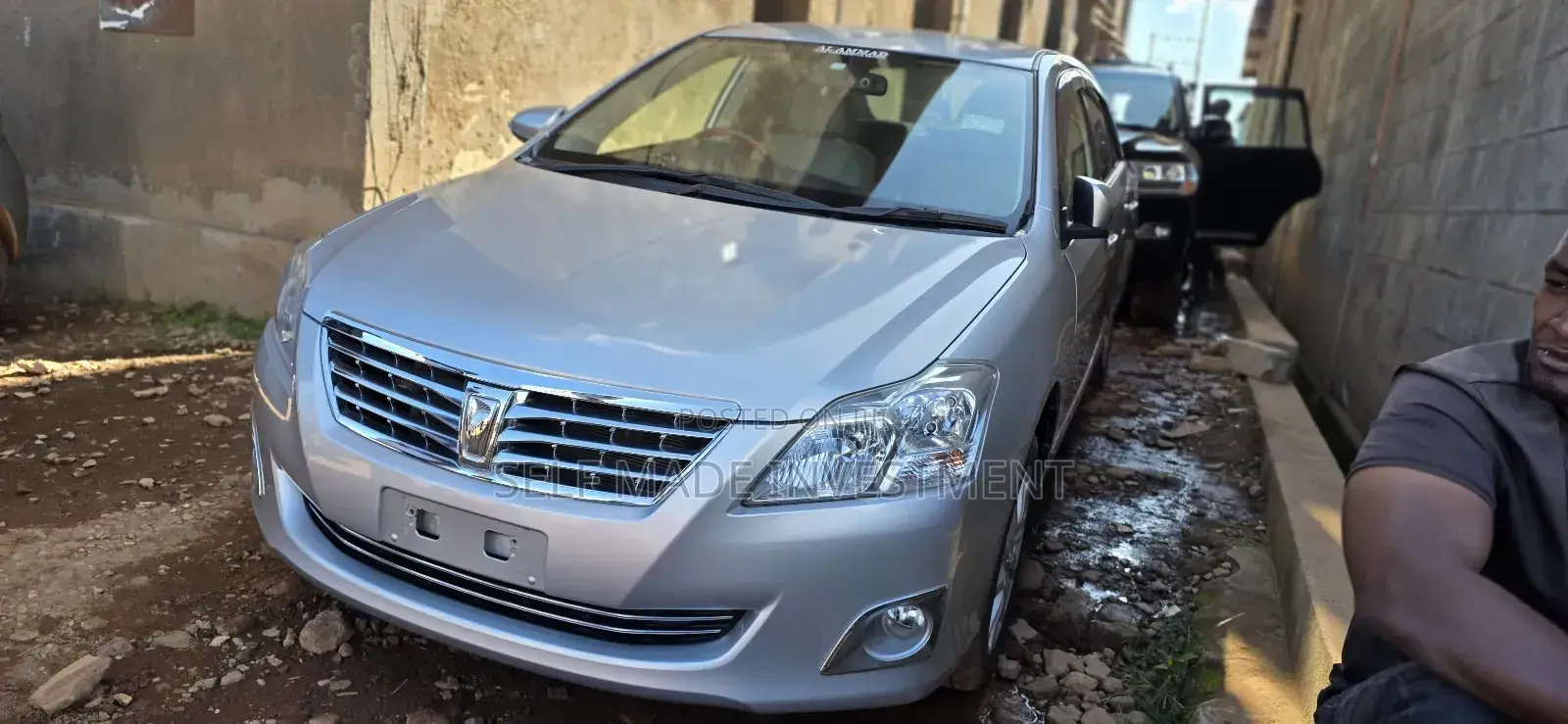 Toyota Premio 2016 Silver