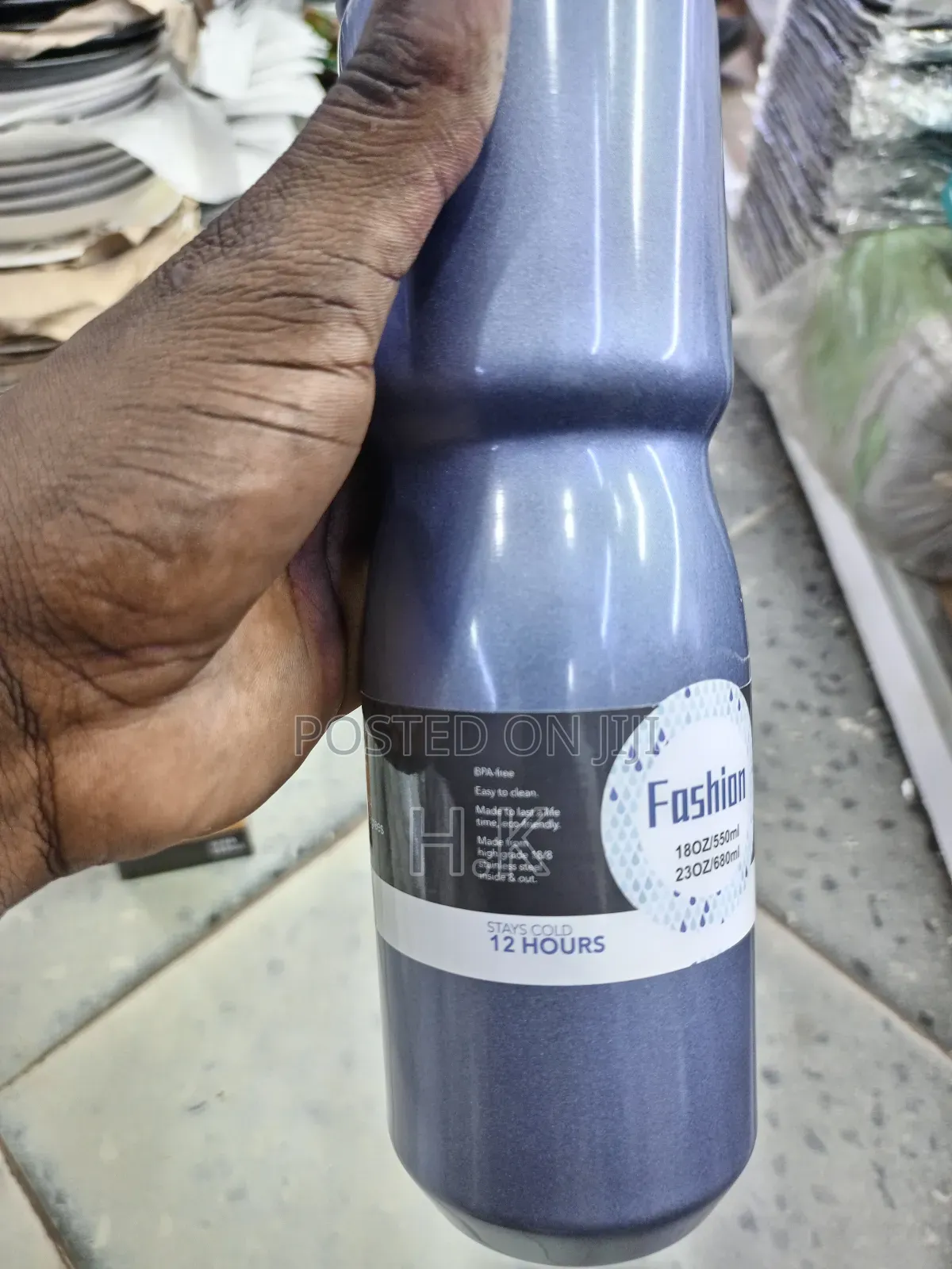 680ml Fashion Classic Vacuum Bottle