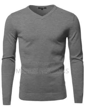 V-Neck Sweater Long Sleeved