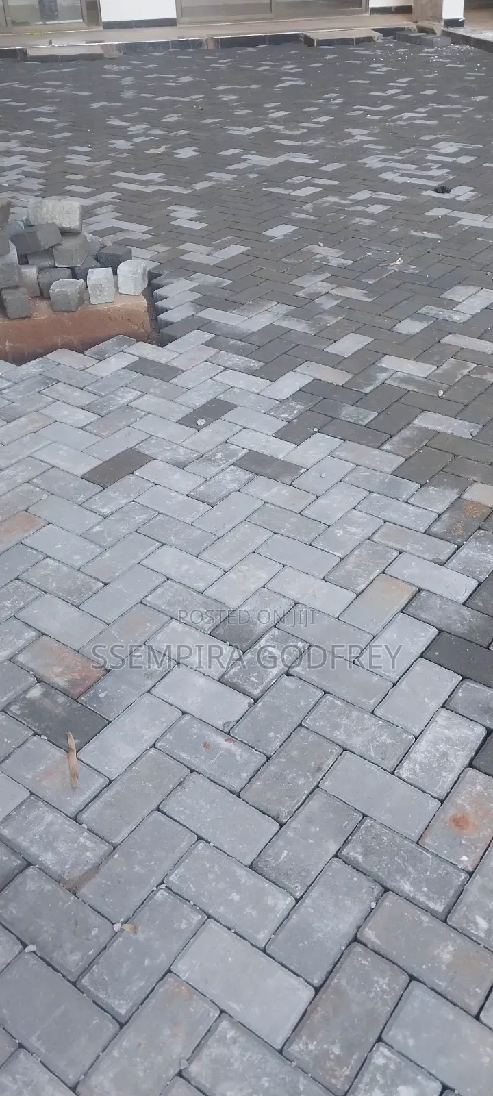 Rectangular Proffetional Installer for Pavers