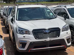 Subaru Forester 2019 White