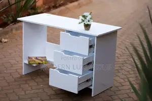 Covered With This Quality/ Minimalist Work / Office Desk.