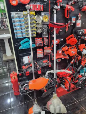Multi Functional Brush Cutter Machine Durable