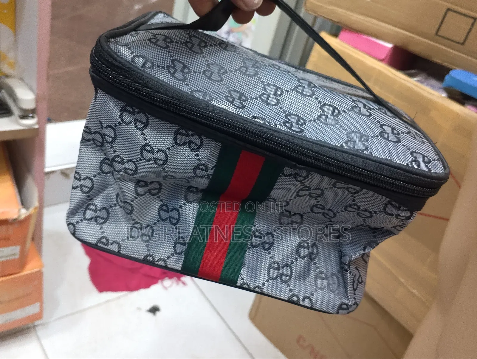 Toilet Bag -001