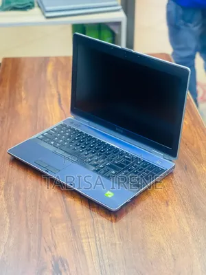 New Laptop Dell Latitude 5580 8GB Intel Core I5 HDD 500GB