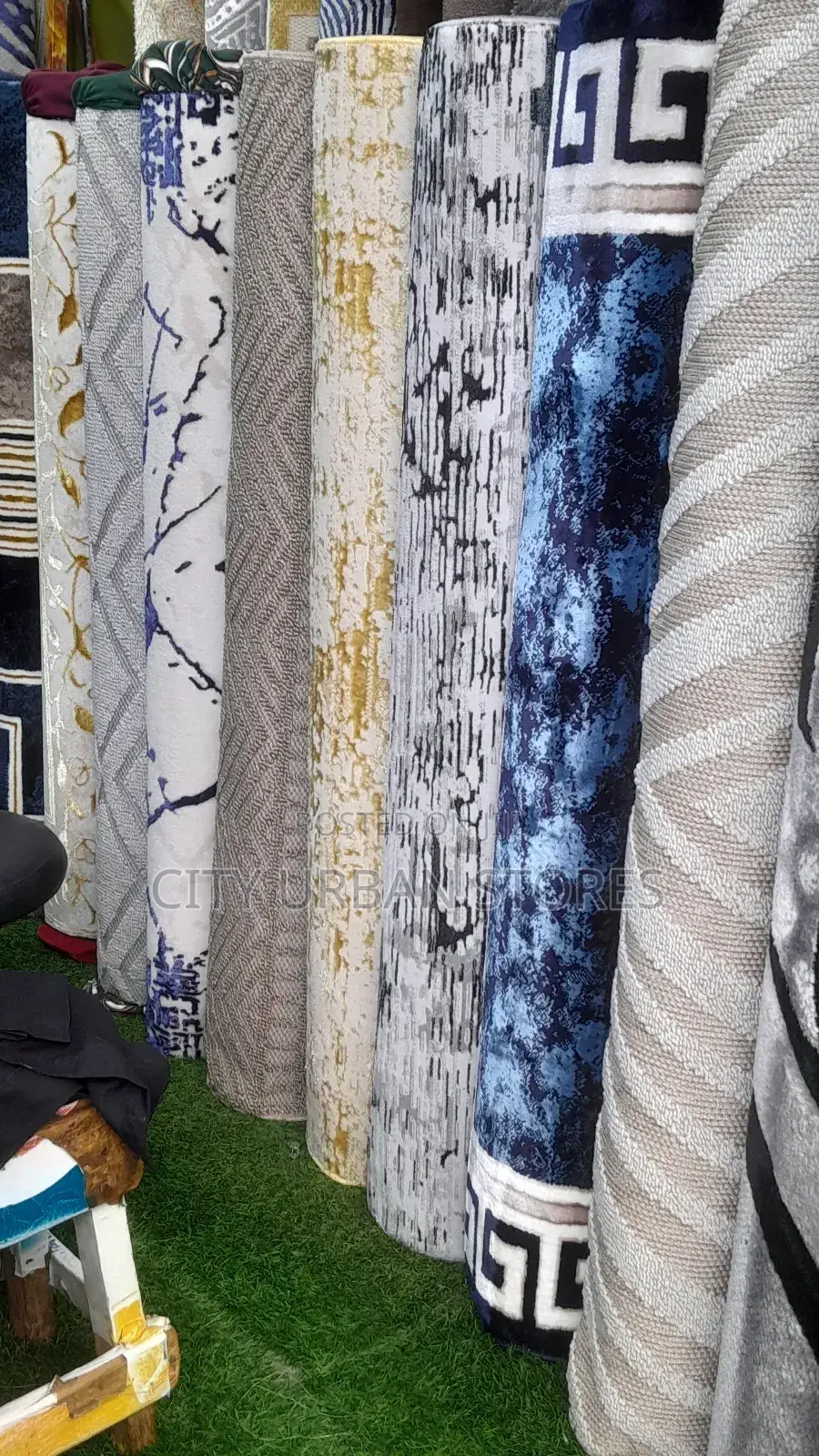 Centre Large Carpets