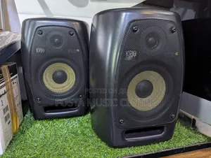 KRK VXT 6 With Grills Studio Monitors