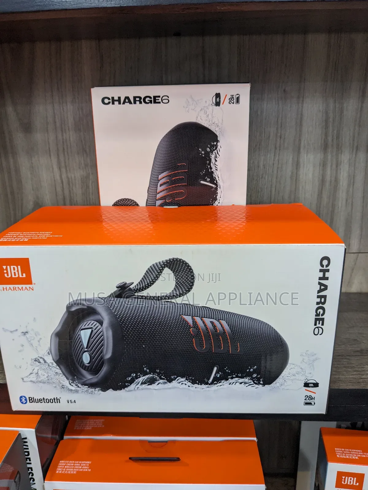 JBL Charge6