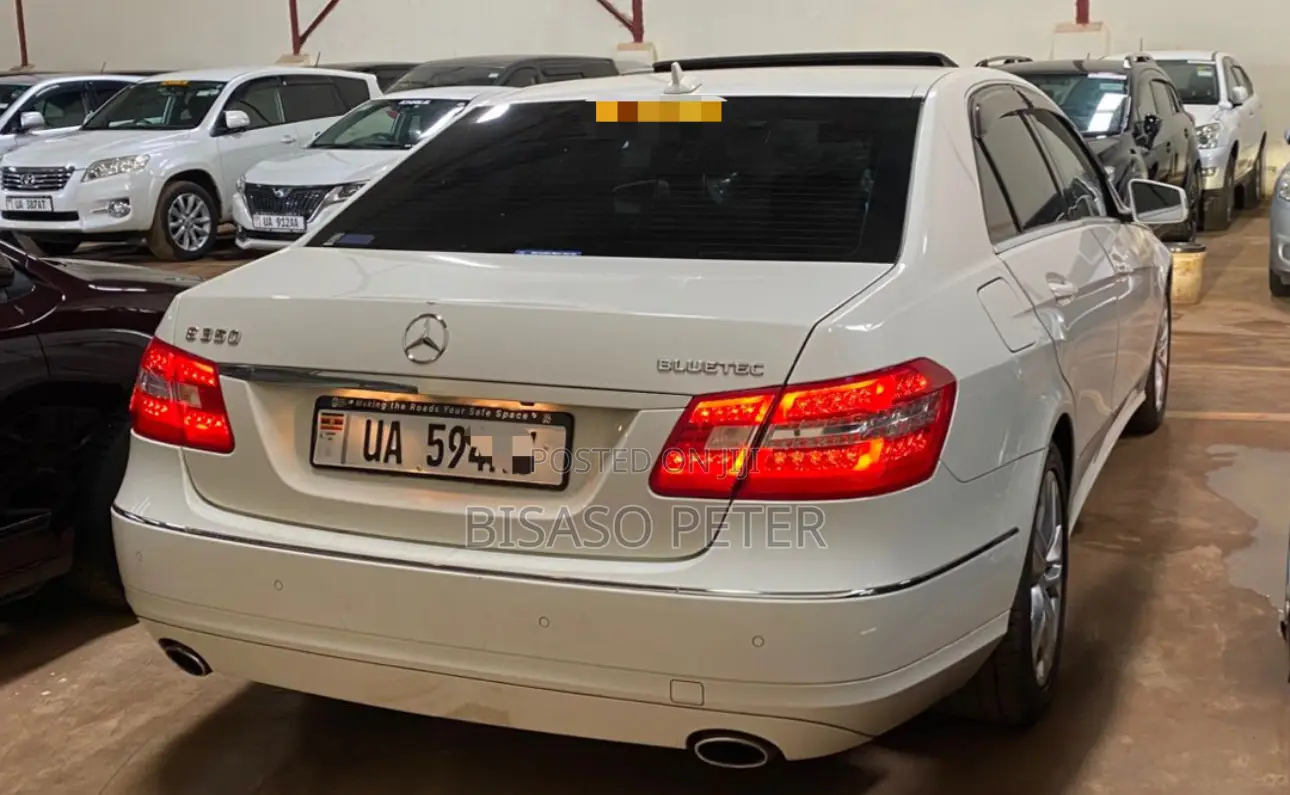 Mercedes-Benz E350 Base BlueTec Sedan (3.0L 6cyl 7A) 2012 White