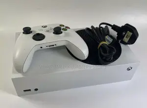 Xbox Series S (Eafc 26 + 6 Games)