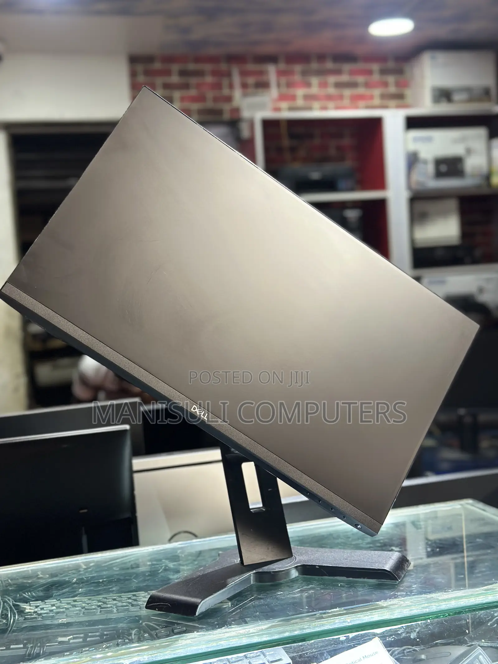 23 Inch Dell Ips Monitor Vga Hdmi Dp Div Usb 3.0