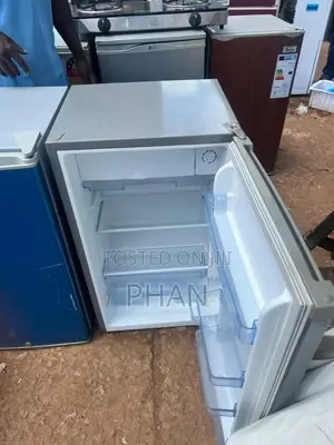 Hisense Used 160l Fridge