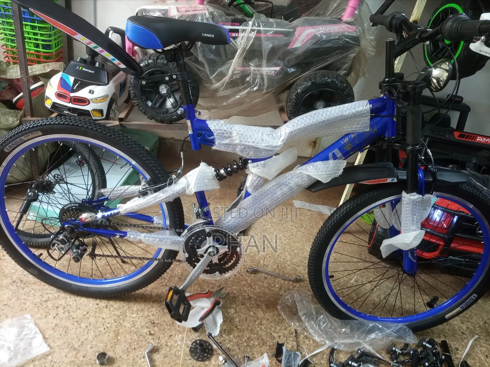 Blue Bicycle With 16size Rims