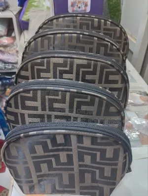 5 PCS Set Make Up / Toilet Bag