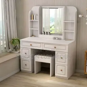 Get Ready to Glow! Create Your Own Personal Dressing Mirror