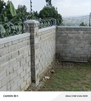 Electric Fence With Merlin 4