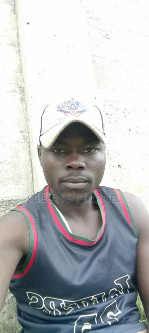 A Had Working and Displine Having Good Communication