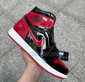Nike Air Jordan 1 Retro High Og Black/Red Sneakers